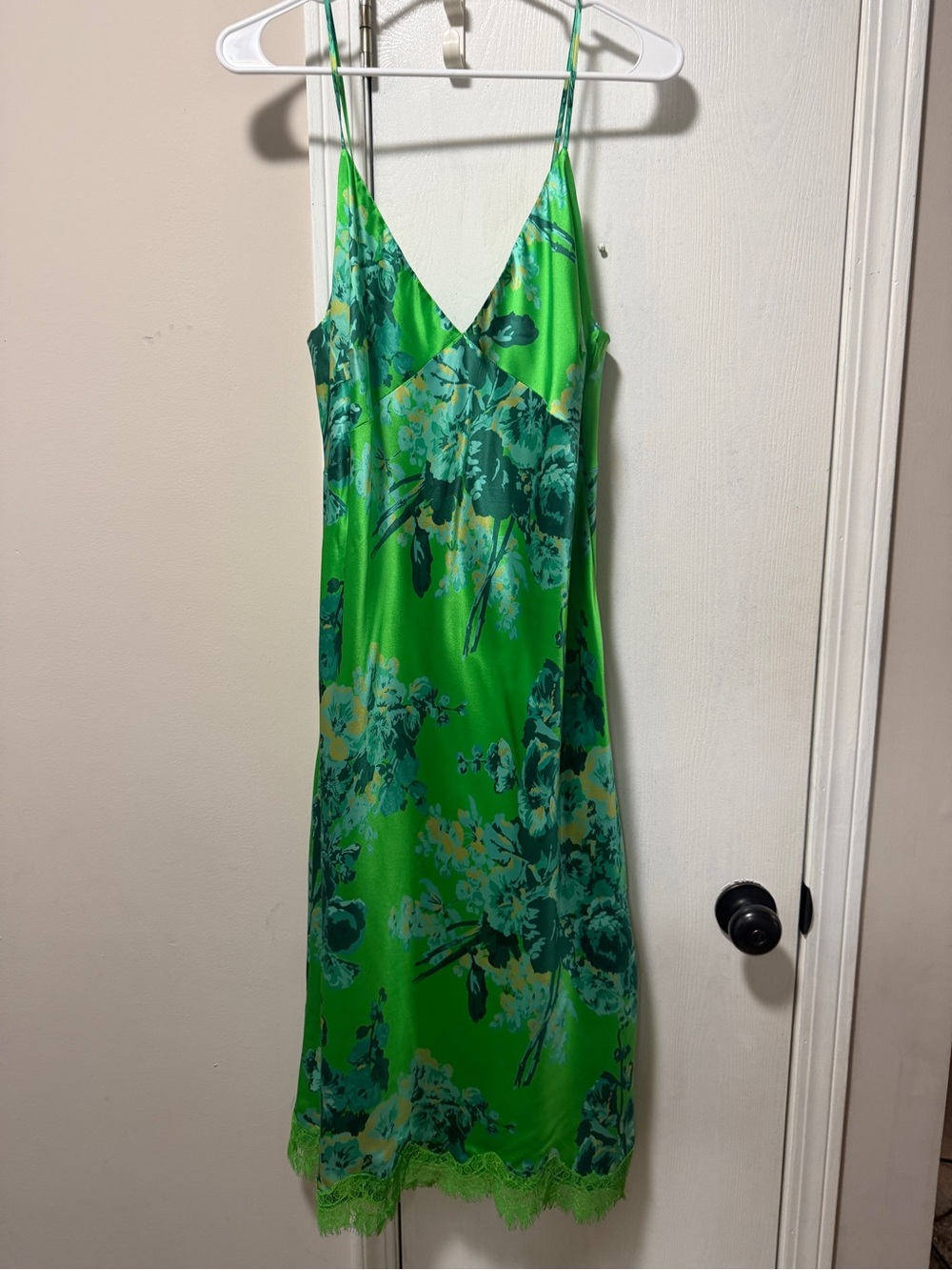 Green Floral Slip Midi Dress - V-Neck adjustable Straps NWT large